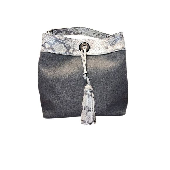Trina Turk gray snakeskin bucket shoulder crossbody bag purse - Picture 1 of 7